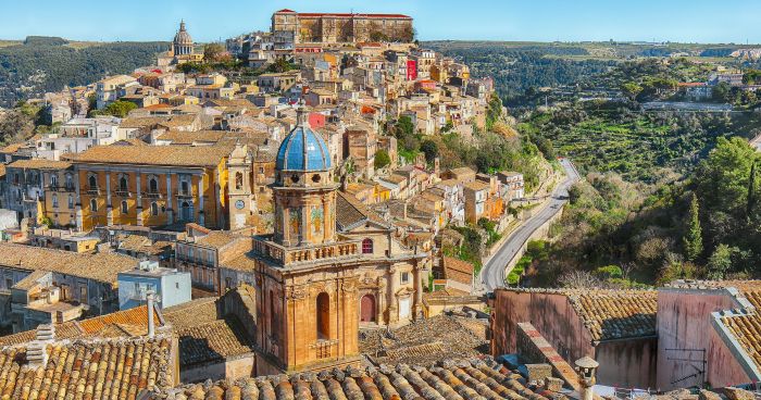 SICILIA  ORIENTALE: CATANIA SIRACUSA NOTO RAGUSA